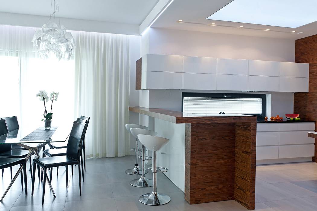 homify Modern style kitchen