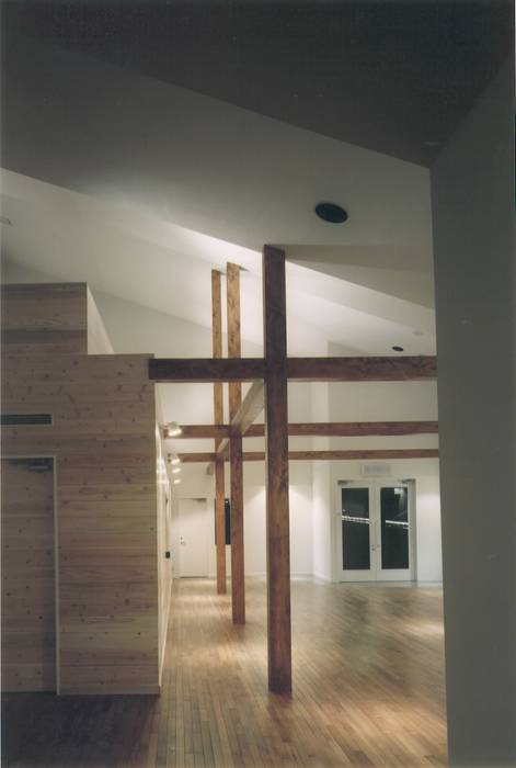 ., 株式会社 高井義和建築設計事務所 株式会社 高井義和建築設計事務所 Modern Living Room Wood Wood effect