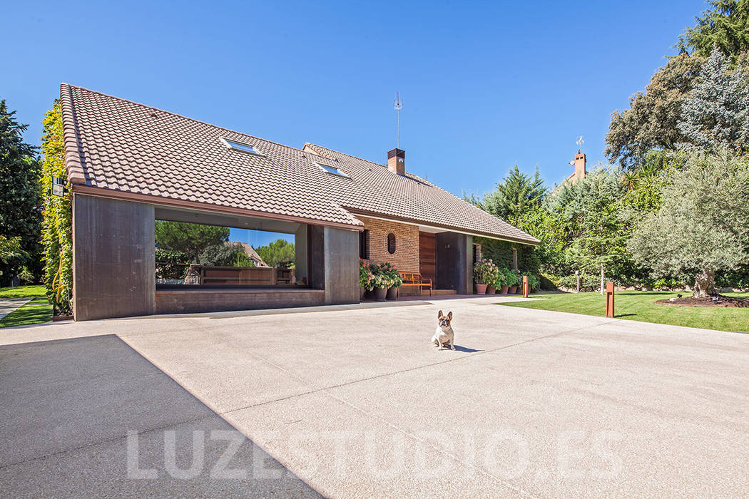 Sesiones Fotográficas Exclusivas para Diseñadores , Luzestudio - Fotografía de arquitectura e interiores Luzestudio - Fotografía de arquitectura e interiores Casas modernas