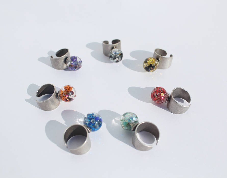 LUVIN WATERBALL ACCESORYㅡ3. Ring, luvinball luvinball Modern houses Glass Accessories & decoration