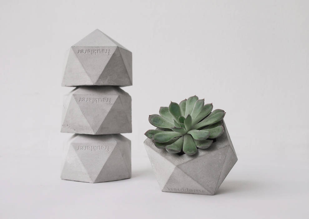 Icosahedron / Pflanzenübertopf aus Beton, frauklarer frauklarer 客廳 配件與裝飾品