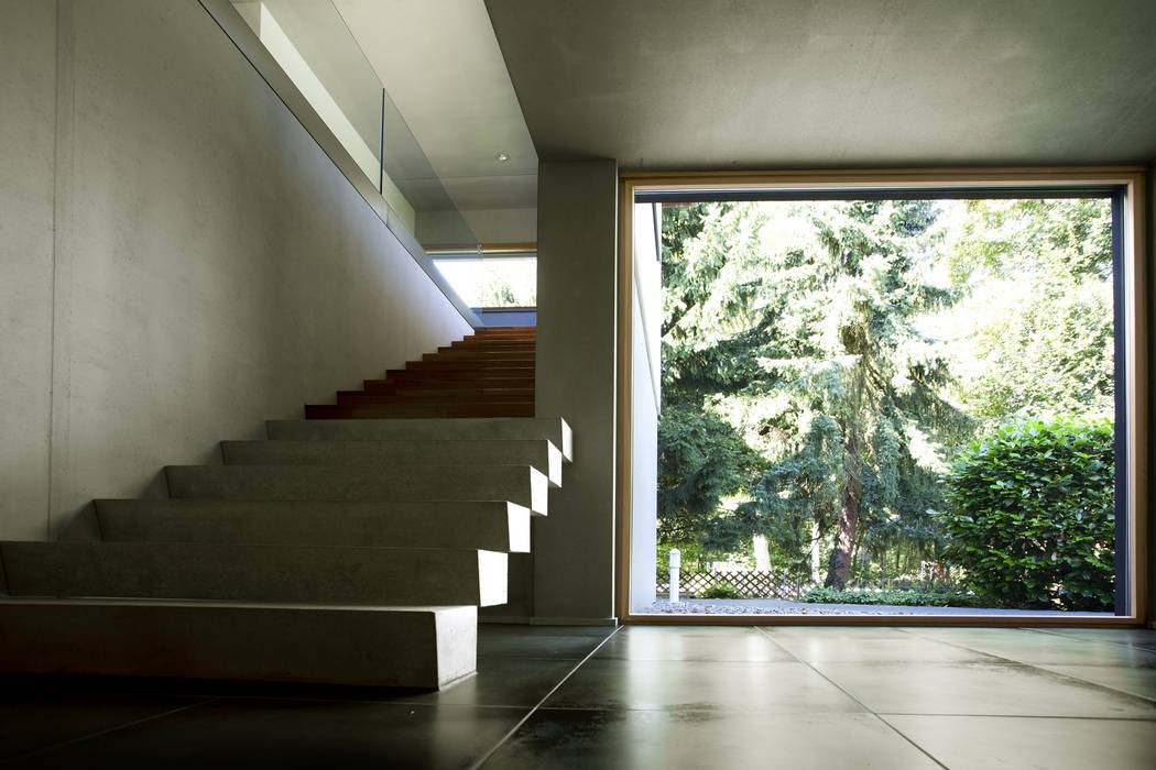 Modern Oleh Kneer Gmbh Fenster Und Turen Modern Homify