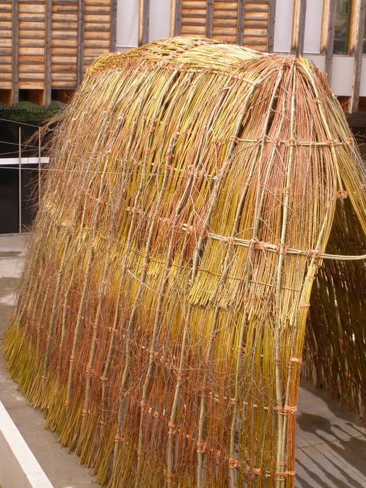 Shephard Shelter Jardins modernos por Terrapalha Moderno