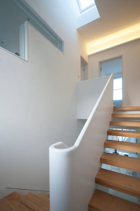Hardy House, Designscape Architects Ltd Designscape Architects Ltd Koridor & Tangga Modern
