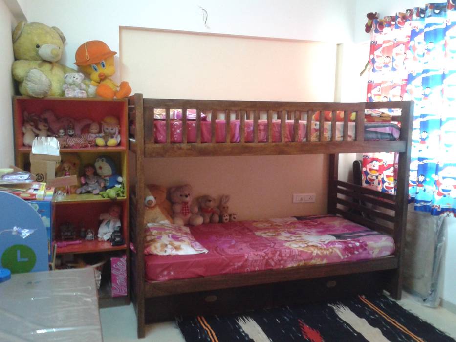 Bunk Bed in the daughter's room DS DESIGN STUDIO Modern nursery/kids room