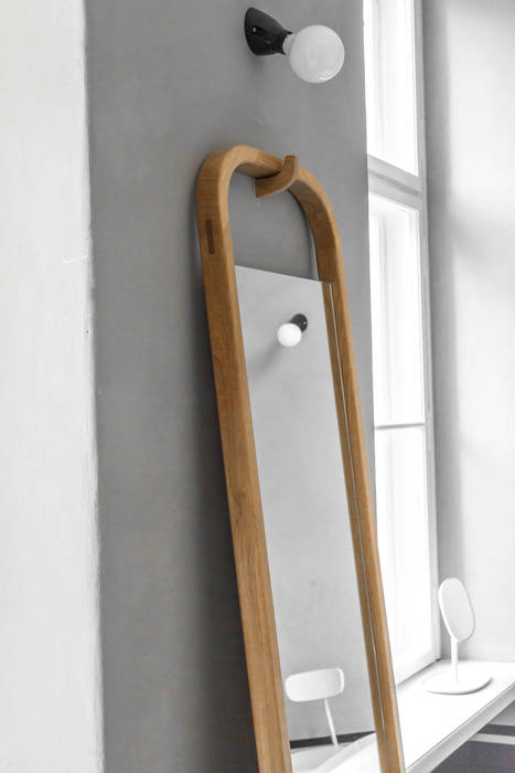 Custom designed mirror Loft Kolasinski Scandinavian style bathroom Wood Wood effect Mirrors