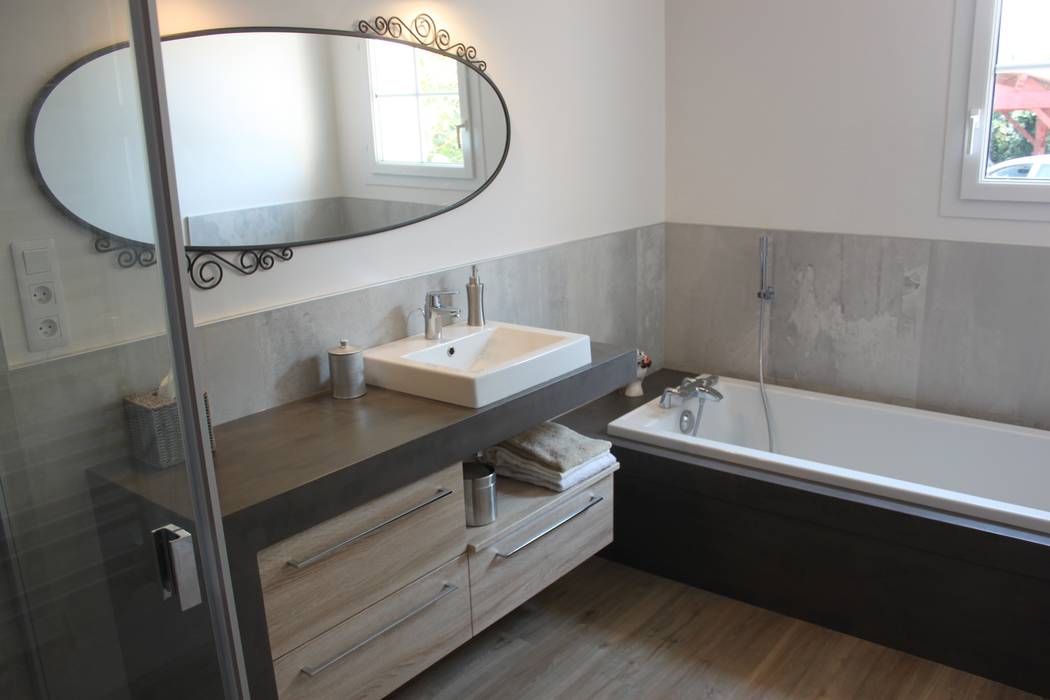 Meuble vasque béton ciré, ATLANTIC BAIN ATLANTIC BAIN Eclectic style bathroom Stone Bathtubs & showers