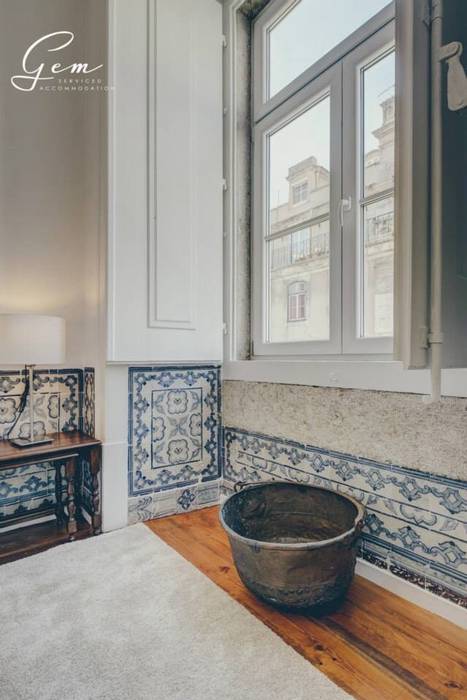 Rustic style windows & doors by Obrasdecor Rustic