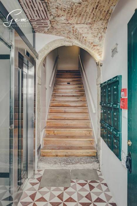 러스틱스타일 복도, 현관 & 계단 by Obrasdecor 러스틱 (Rustic)