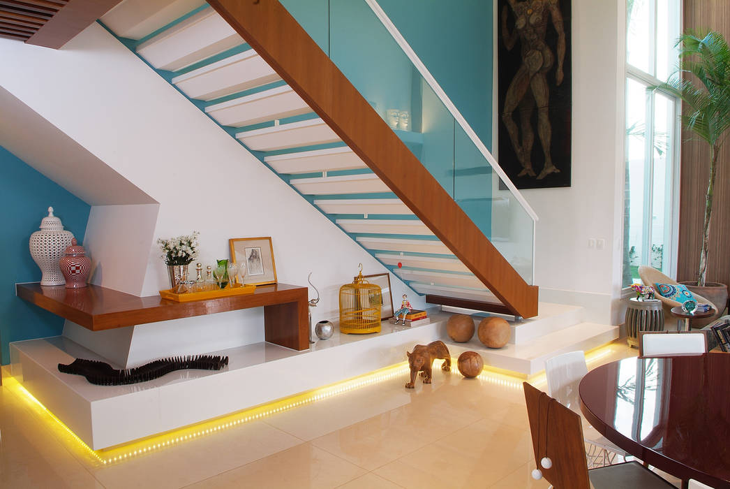 Casa Knittel, 360arquitetura 360arquitetura Couloir, entrée, escaliers minimalistes