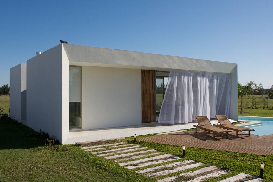 Proyecto, VISMARACORSI ARQUITECTOS VISMARACORSI ARQUITECTOS Casas modernas: Ideas, imágenes y decoración