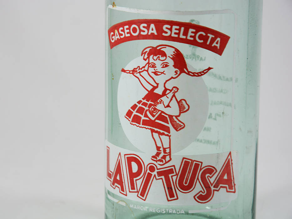 Botellas de gaseosa (La Pitusa, La Casera) Pablo Antigüedades HogarAccesorios y decoración Vidrio