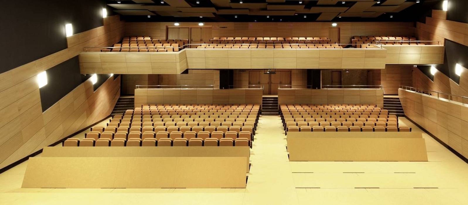 Paneles acústicos auditorio alfredo kraus, spigogroup homify