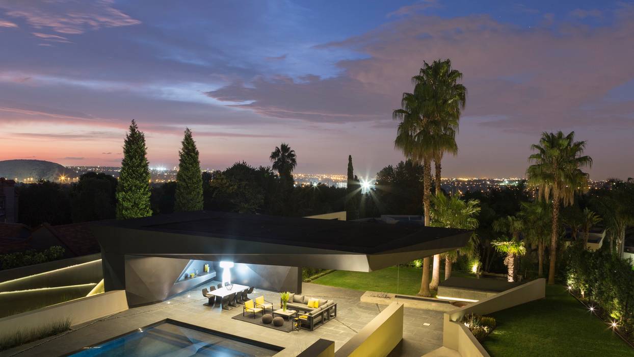 House in Kloof Road , Nico Van Der Meulen Architects Nico Van Der Meulen Architects Modern balcony, veranda & terrace