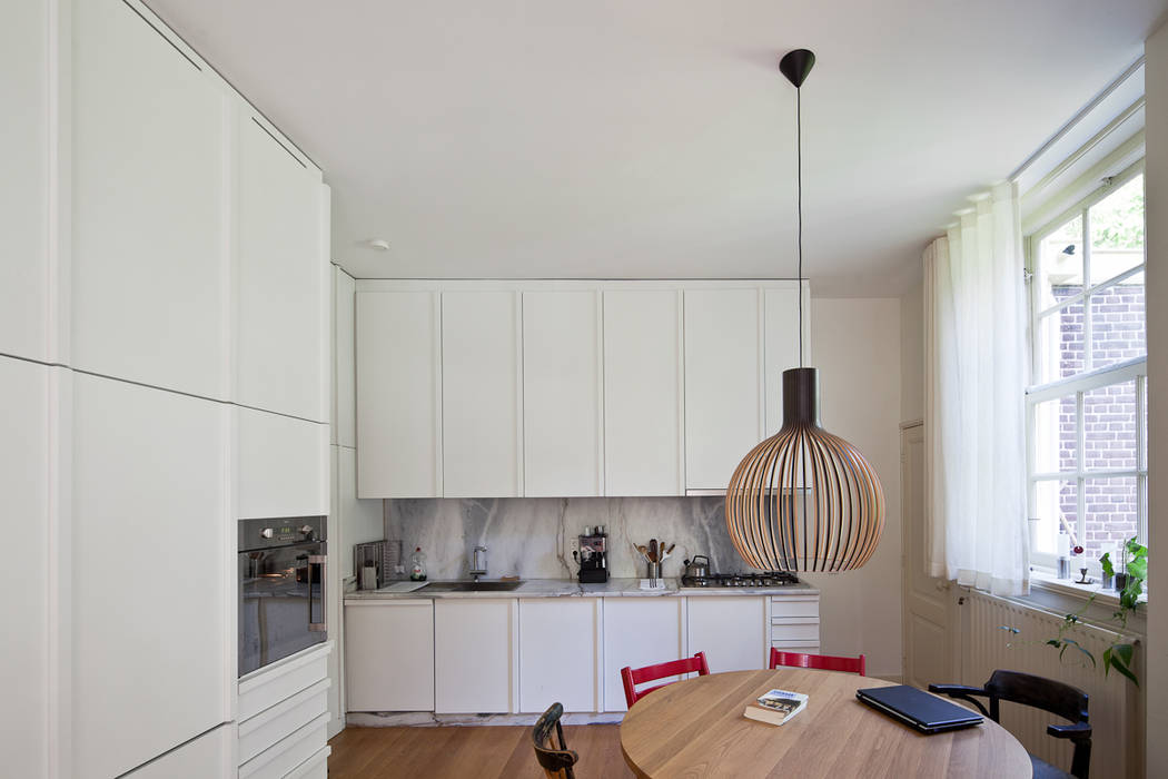 Leiden House, SAMF Arquitectos SAMF Arquitectos 現代廚房設計點子、靈感&圖片