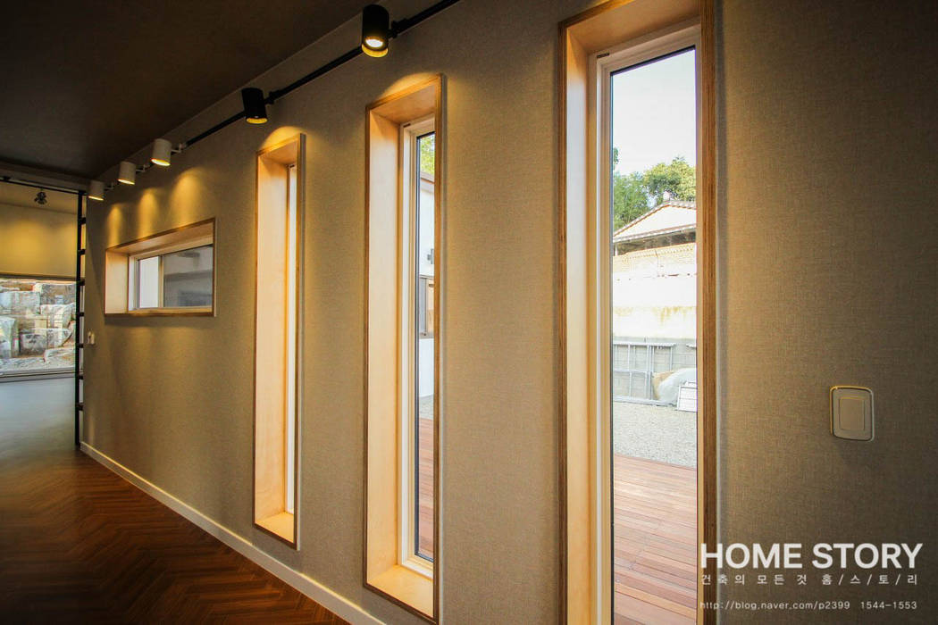 homify Puertas y ventanas modernas