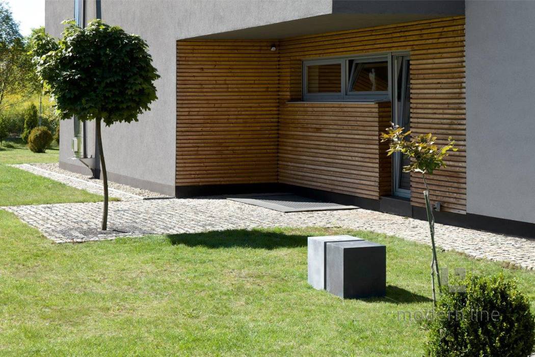 Betonowy detal w przestrzeni publicznej, Modern Line Modern Line Jardines modernos: Ideas, imágenes y decoración