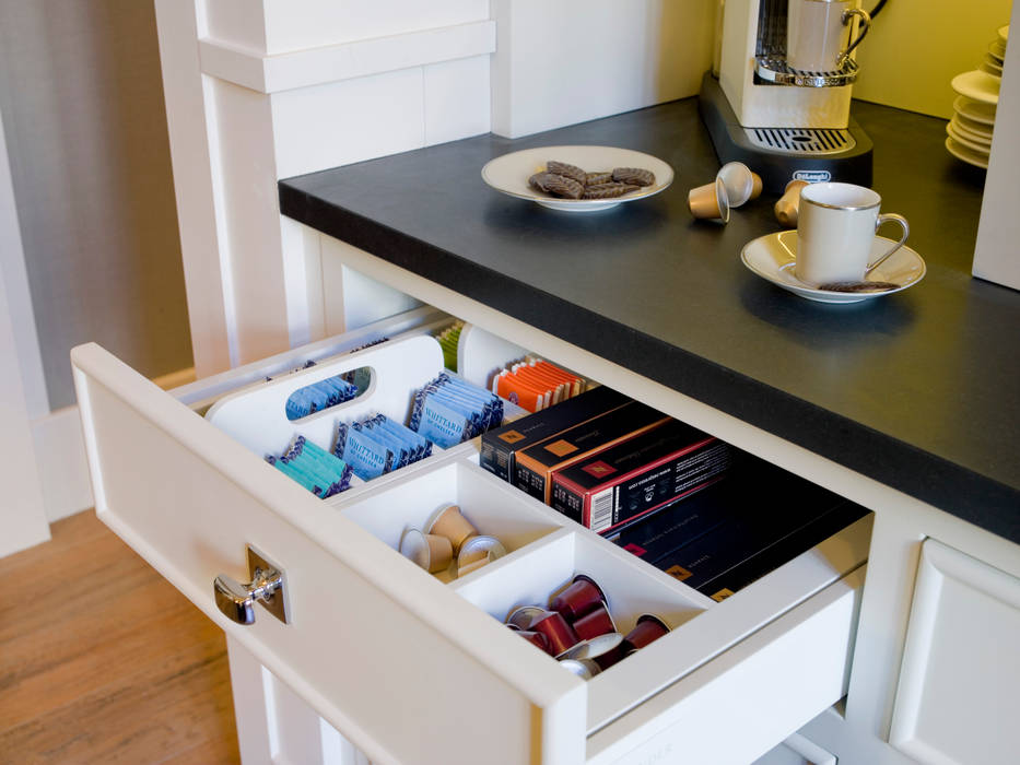 Organización interior... porque los detalles, importan, DEULONDER arquitectura domestica DEULONDER arquitectura domestica Modern style kitchen