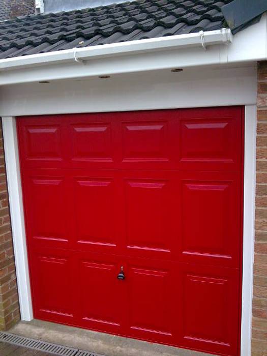 Puertas Y Ventanas De Estilo Por Cbl Garage Doors Homify Puertas Y Ventanas De Estilo Por Cbl Garage Doors