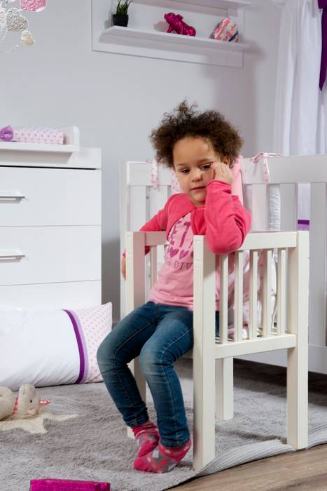 Babyzimmer- & Kinderzimmer-Möbel, Kidsroomstyle/KRS-Design Kidsroomstyle/KRS-Design Chambre d'enfant originale Bureaux & chaises
