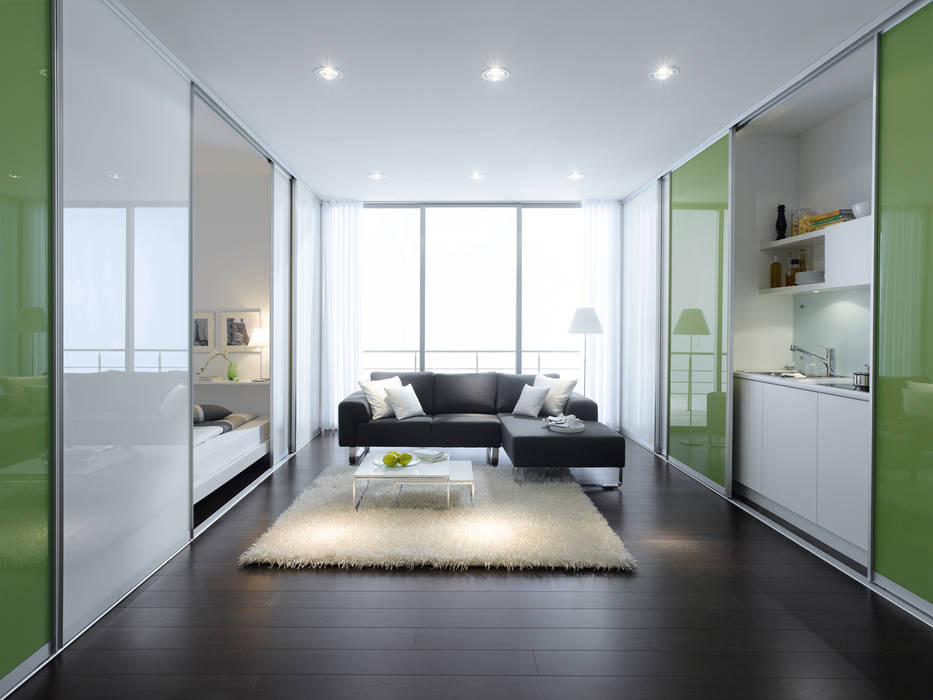 ​Studio Flat Room Divider Sliding Doors by Bravo London. Bravo London Ltd Moderne Wände & Böden Glas