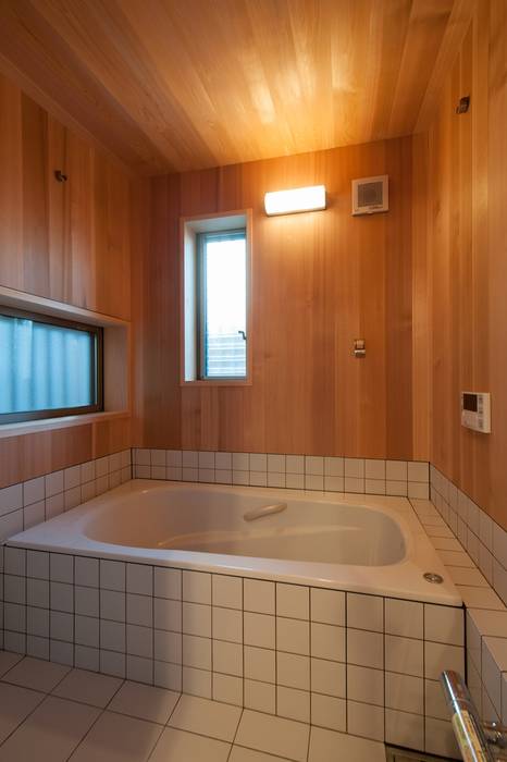 浴室 shu建築設計事務所 クラシックスタイルの お風呂・バスルーム