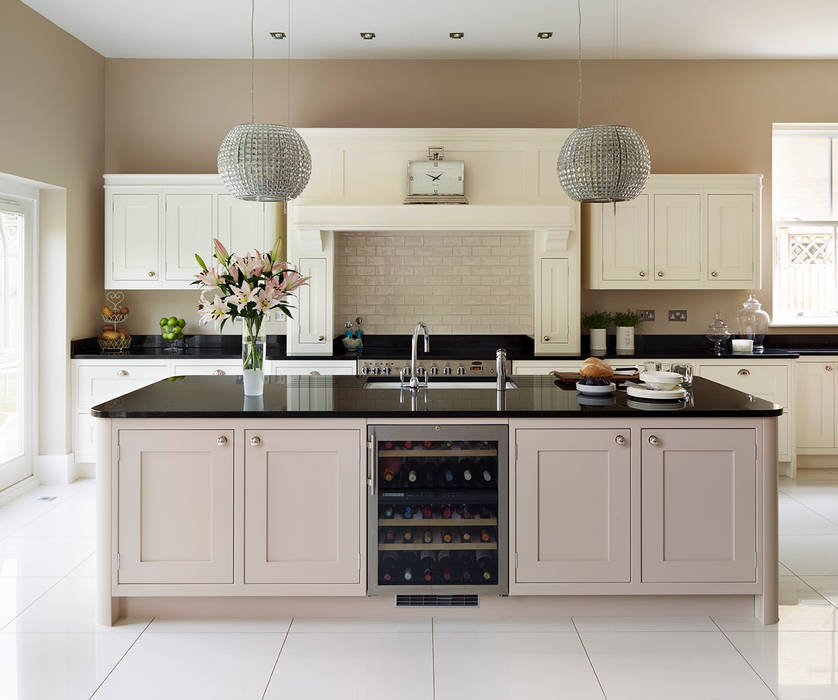 Tillingham | A Classic Family Kitchen Davonport ห้องครัว