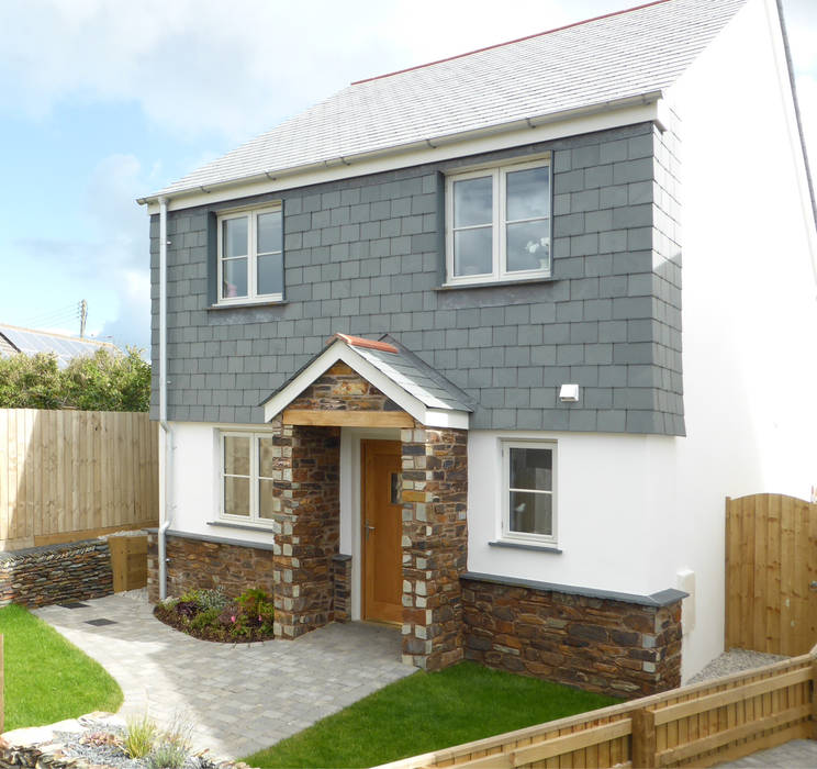 Church Mews, Hartland, Devon homify Casas modernas