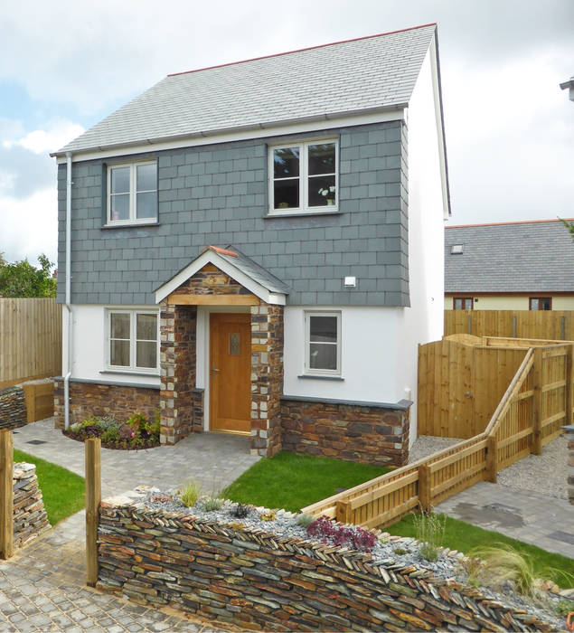 Church Mews, Hartland, Devon homify Casas modernas