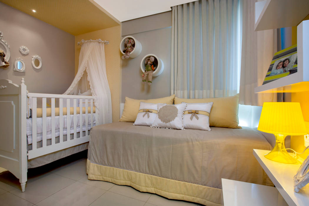 Quarto bebê, Arquiteta Raquel de Castro Arquiteta Raquel de Castro Quarto infantil minimalista Mobiliário,Propriedade,Prédio,Conforto,Madeira,Decoração,Amarelo,Têxtil,Armação de cama,Design de interiores