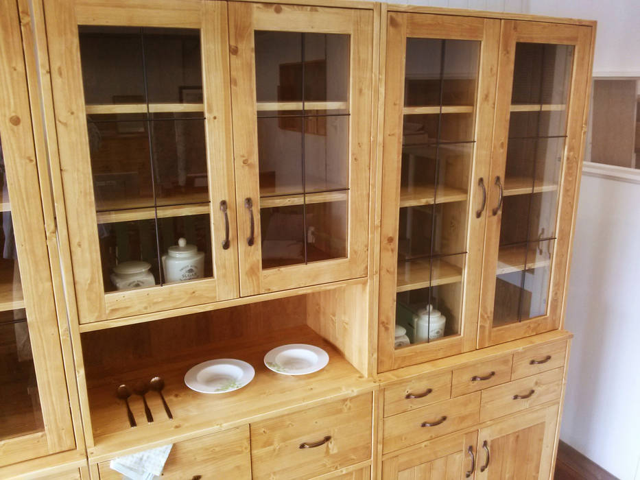 Natural wood dish cabinet set, Design-namu Design-namu Wohnzimmer im Landhausstil Aufbewahrung