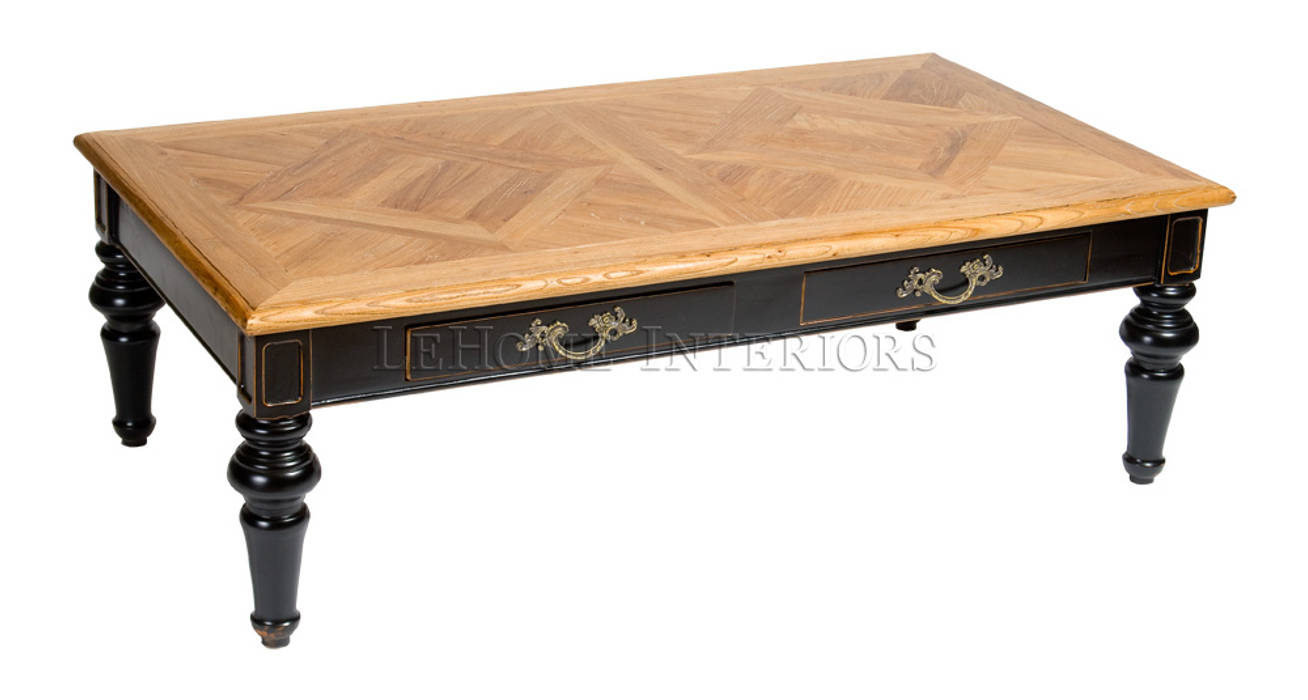 Столики (Прованс), LeHome Interiors LeHome Interiors Phòng khách phong cách kinh điển Gỗ Wood effect Side tables & trays