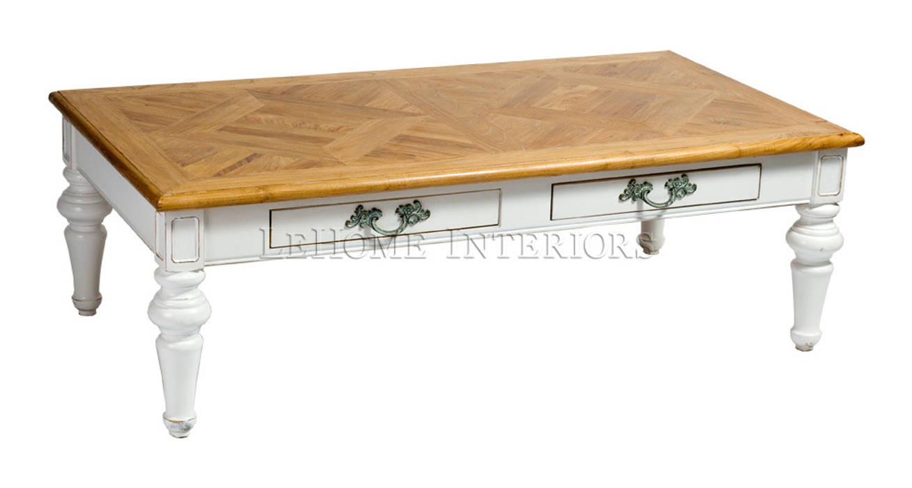 Столики (Прованс), LeHome Interiors LeHome Interiors Phòng khách phong cách kinh điển Gỗ Wood effect Side tables & trays