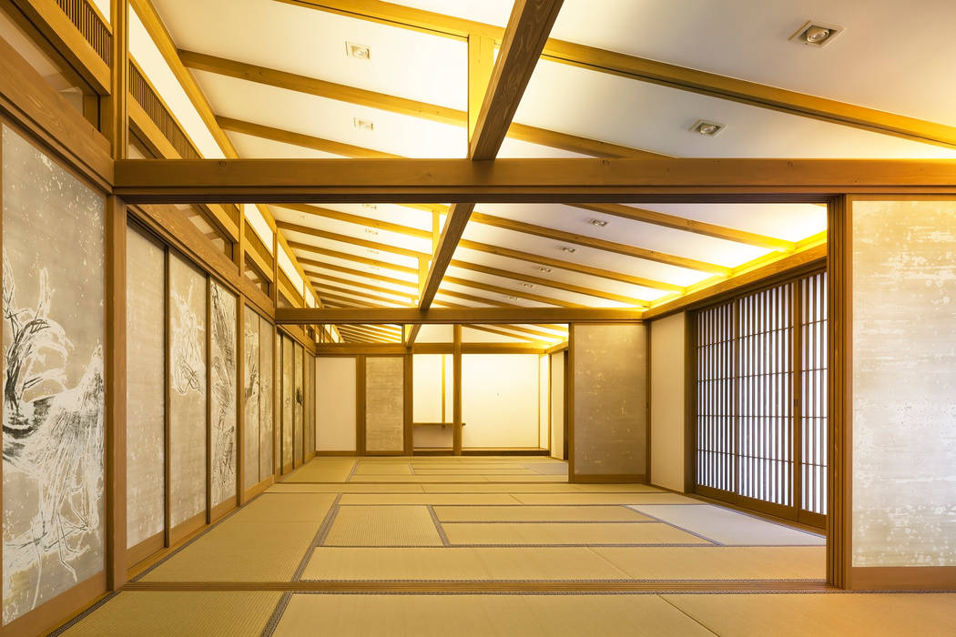 来迎寺 庫裏 山本想太郎設計アトリエ クラシックデザインの 多目的室 木 木目調