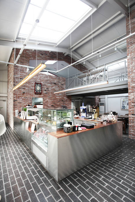 Openalley Coffee Roasting factory, AnLstudio AnLstudio Commercial spaces Commercial Spaces