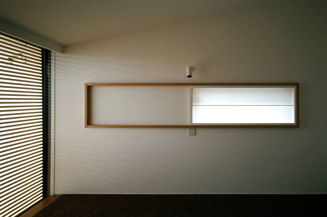 八幡町の家, 桐山和広建築設計事務所 桐山和広建築設計事務所 Modern style bedroom