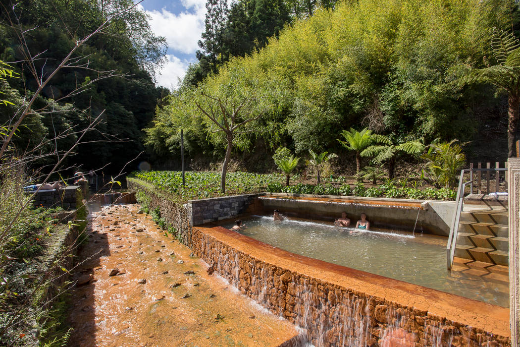 THERMAL SPRINGS POOLS "POÇA DA DONA BEIJA", Monteiro, Resendes & Sousa Arquitectos lda. Monteiro, Resendes & Sousa Arquitectos lda. Pool