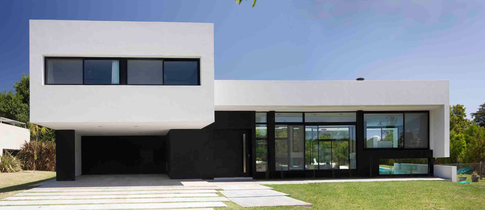 Casa Grand Bell, Remy Arquitectos Remy Arquitectos Casas modernas: Ideas, imágenes y decoración