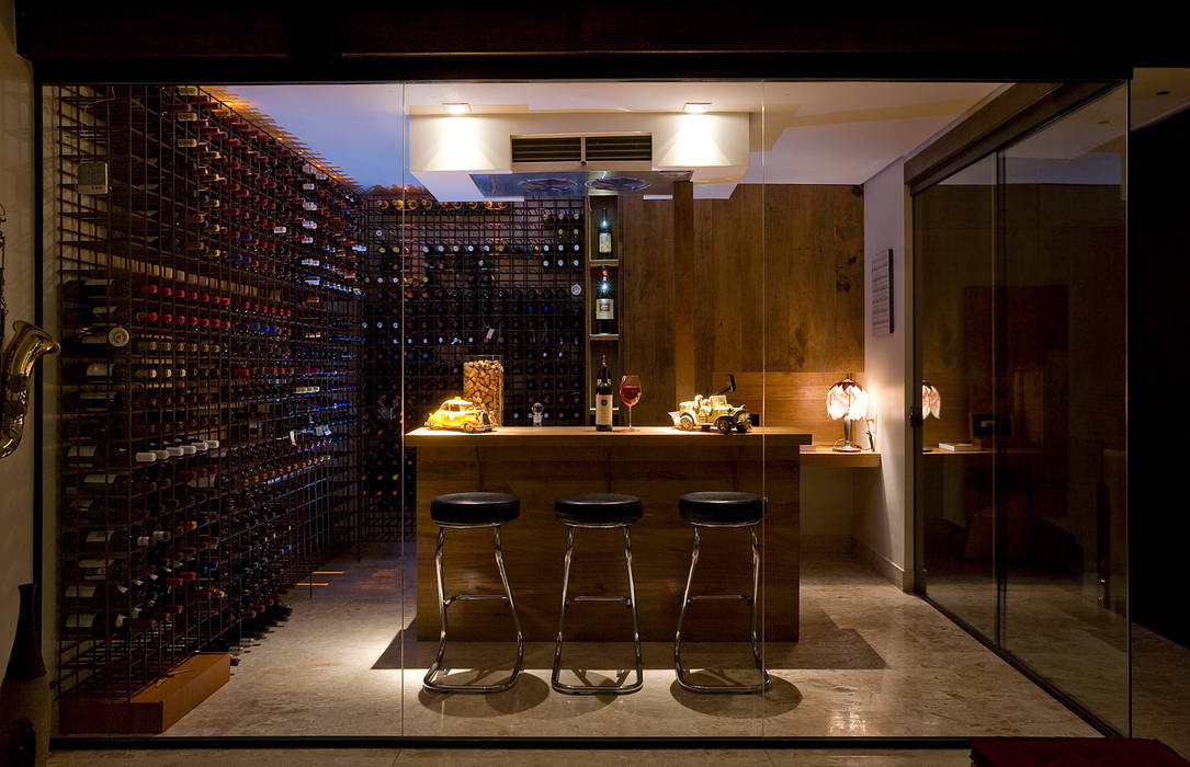 Apartamento AD, Isabela Canaan Arquitetos e Associados Isabela Canaan Arquitetos e Associados Wine cellar