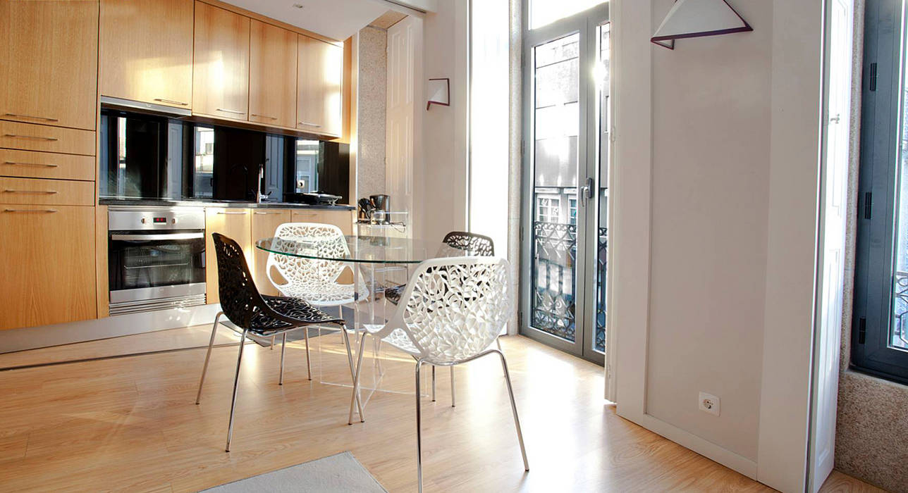 Salas de estilo  por Alves Dias arquitetos, Ecléctico   