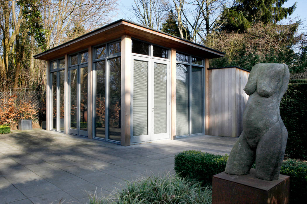 Atelier te Sittard, Joost Pennings Architect Joost Pennings Architect Moderne studeerkamer Hout Hout