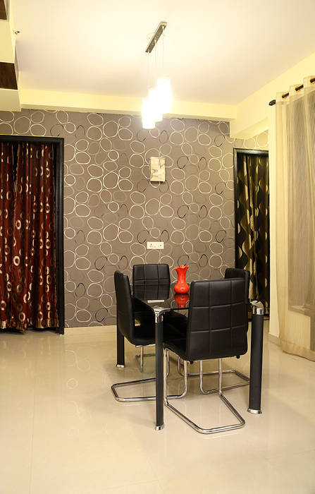 Arihant Ambience Apartment., Decor At Door Decor At Door 地中海デザインの ダイニング