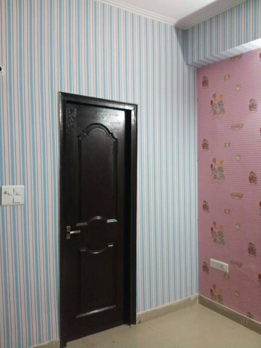 Kids Room, Decor At Door Decor At Door Tropical style bedroom Property,Door,Fixture,Handle,Purple,Interior design,Wood,Home door,Floor,Wall