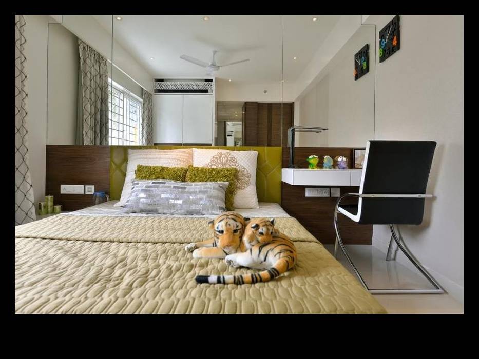 homify Modern style bedroom