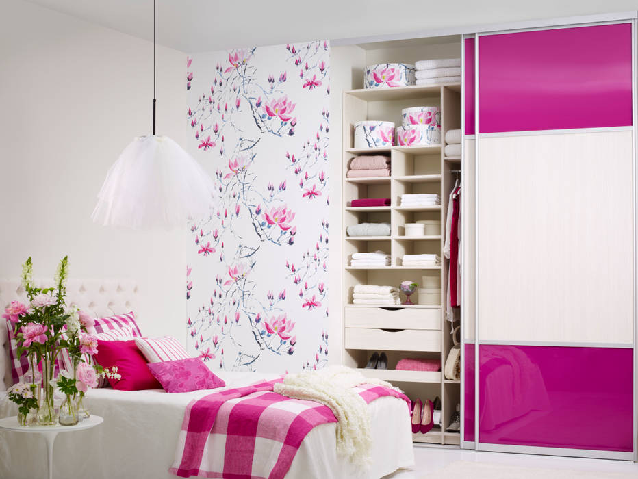 Lumi - Mehr Raum für Ihre Persönlichkeit., Elfa Deutschland GmbH Elfa Deutschland GmbH Modern Bedroom Wood-Plastic Composite Wardrobes & closets