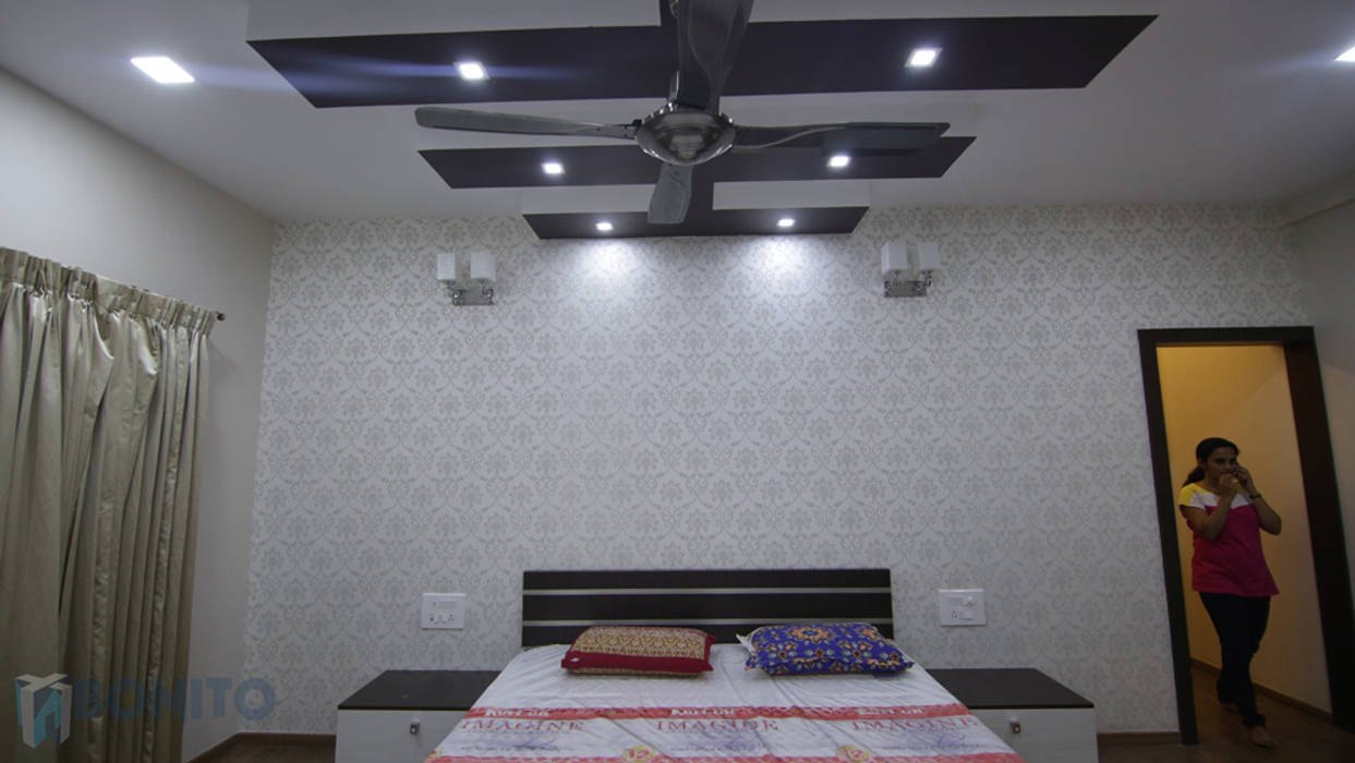 Bedroom headboard and false ceiling designs homify Asian style bedroom