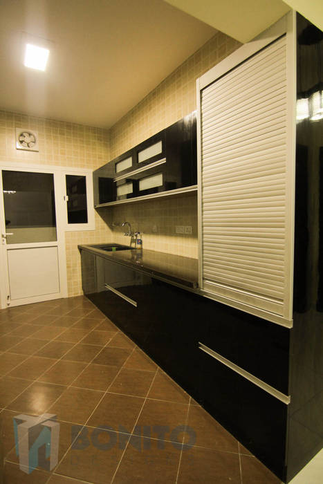 Kitchen interiors with rollable shutters homify Asian style kitchen