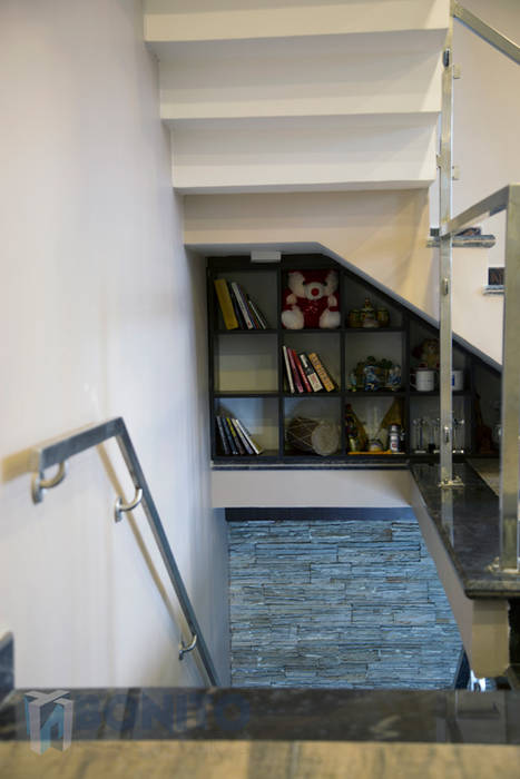 Under staircase storage design homify Stairs Stairs