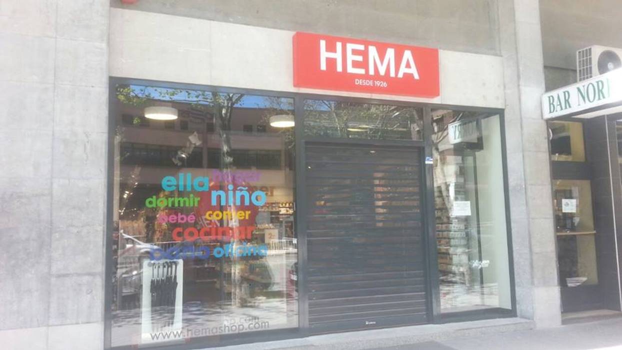 Hema Madrid (Calle orense), CLIMANET CLIMANET Powierzchnie handlowe Powierzchnie handlowe