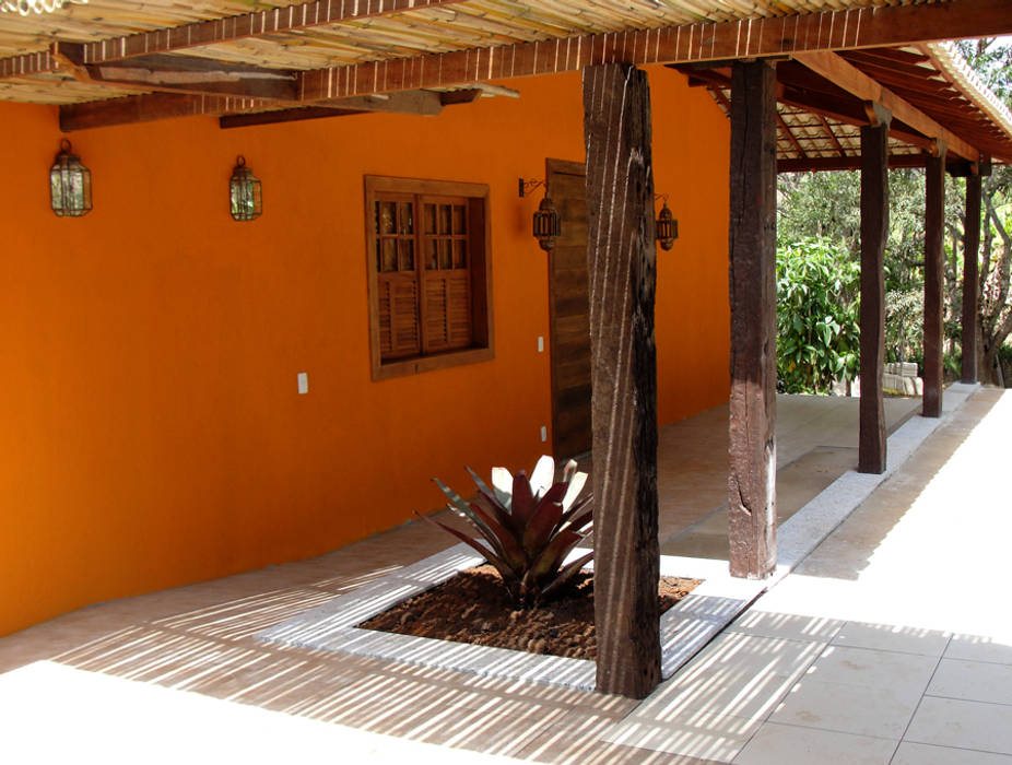 Projeto Casa de Sítio, Jaqueline Vale Arquitetura Jaqueline Vale Arquitetura Rustic style balcony, veranda & terrace